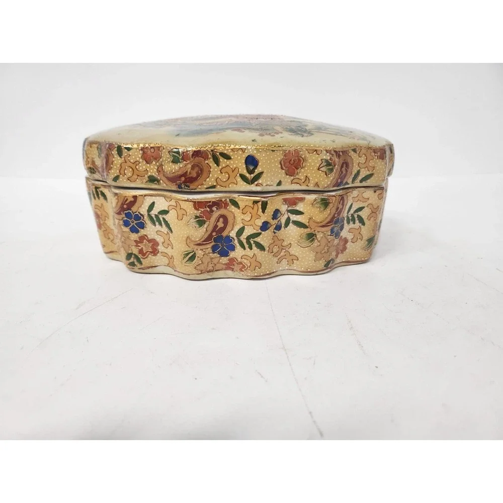 Antique Royal Satsuma‎ Asian Jewelry Box Porcelain Gold Embossed Floral Ornate